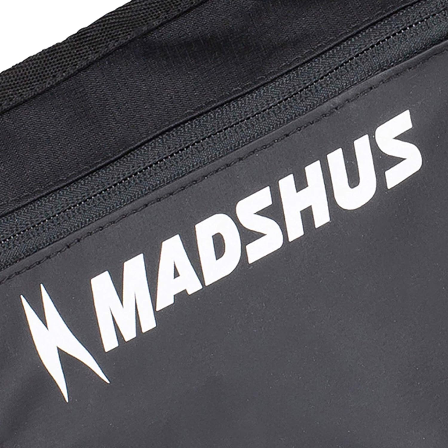 Madshus svart drickbälte med flaskhållare för vuxna - unisex