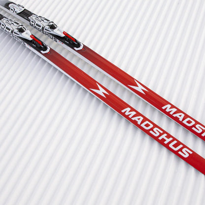 Madshus Redline 3.0 F2 Skate snabba skateskidor för hård snö