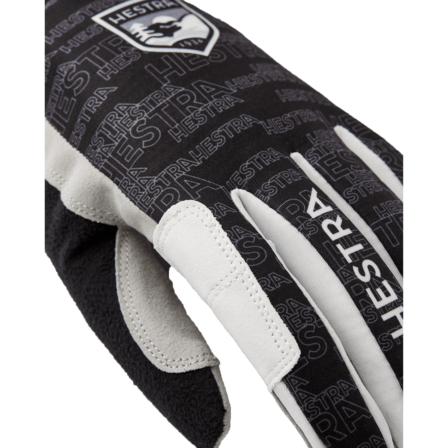 https://www.skistarshop.com/_next/image?url=https%3A%2F%2Fshoplab.b-cdn.net%2Fskistar_production%2Fmedia-library%2F4917%2FA405675_c_4.png&w=3840&q=75&dpl=dpl_F7KQphmBht3E2eVdobKgFz2uLumz