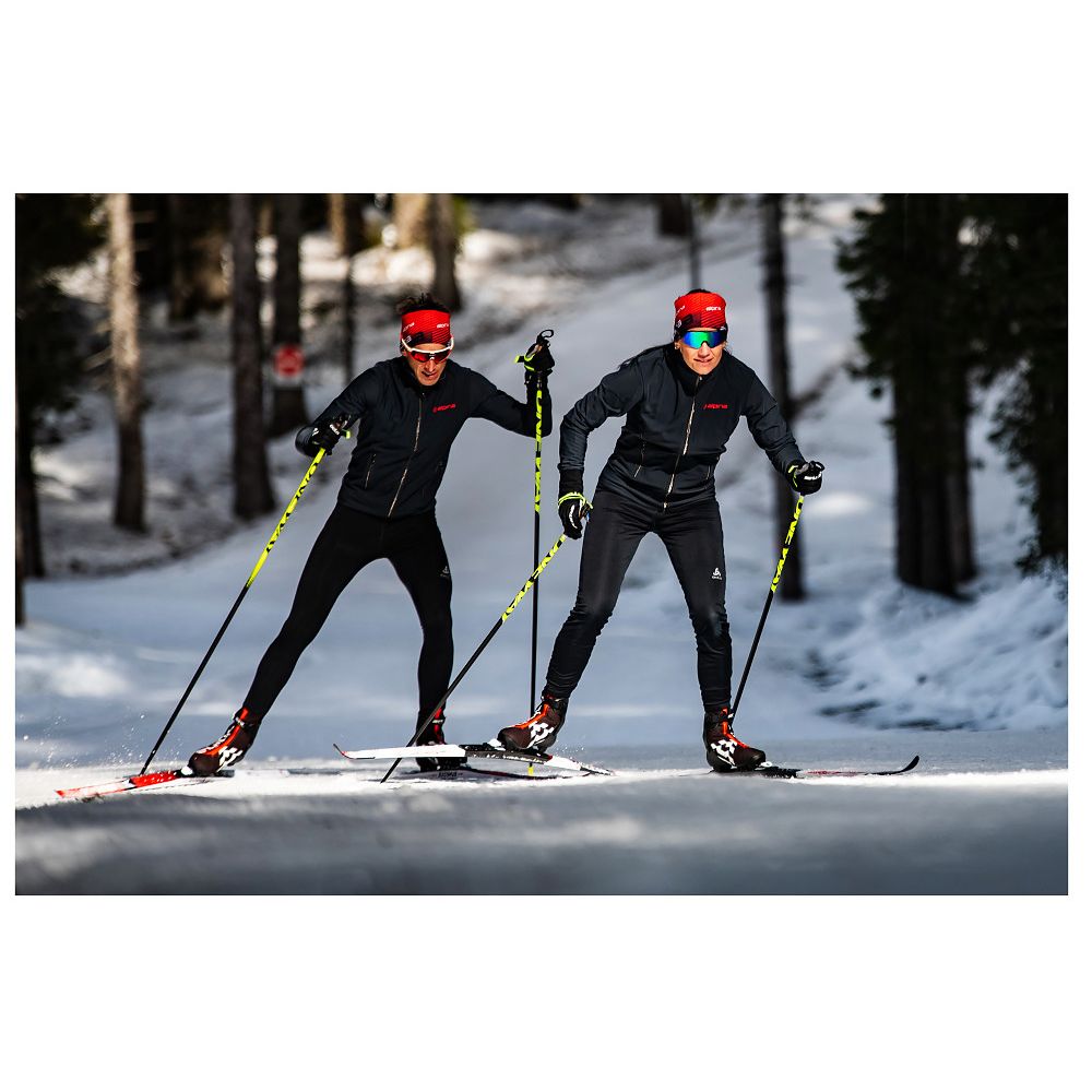 Alpina COMP SK Skatesko: Högpresterande Tävlingskänga med Kolfiber för Optimal Stabilitet